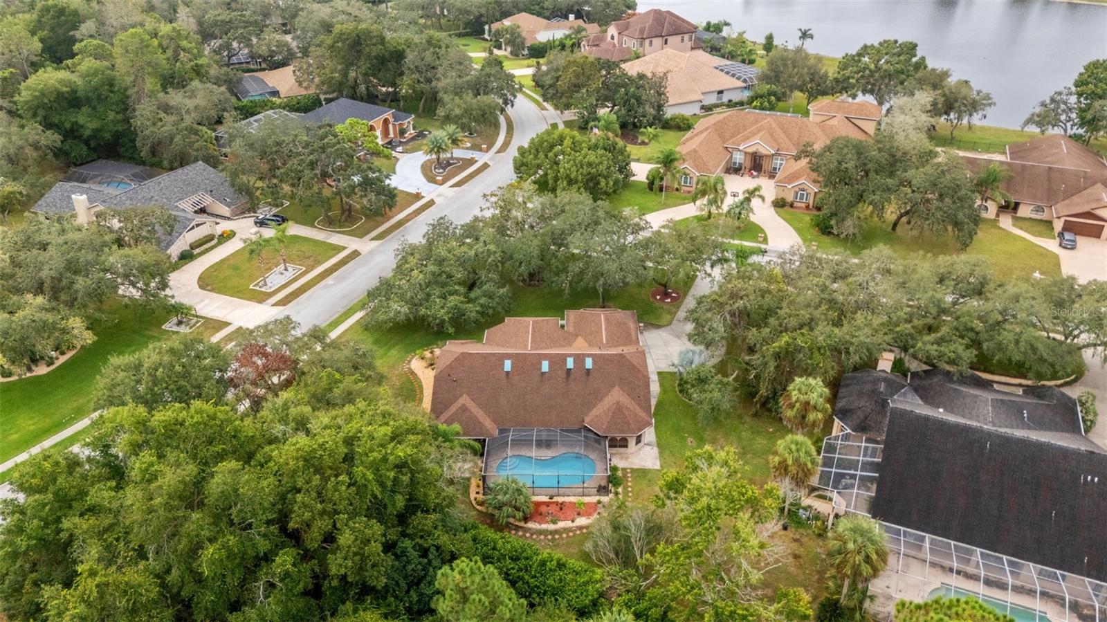 Image 43 of 53 For 6491 Laurel Oak Drive