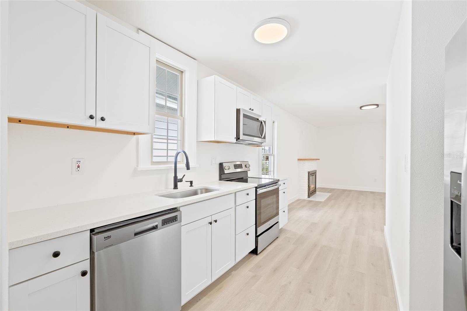 Image 13 of 39 For 4550 21st Street N