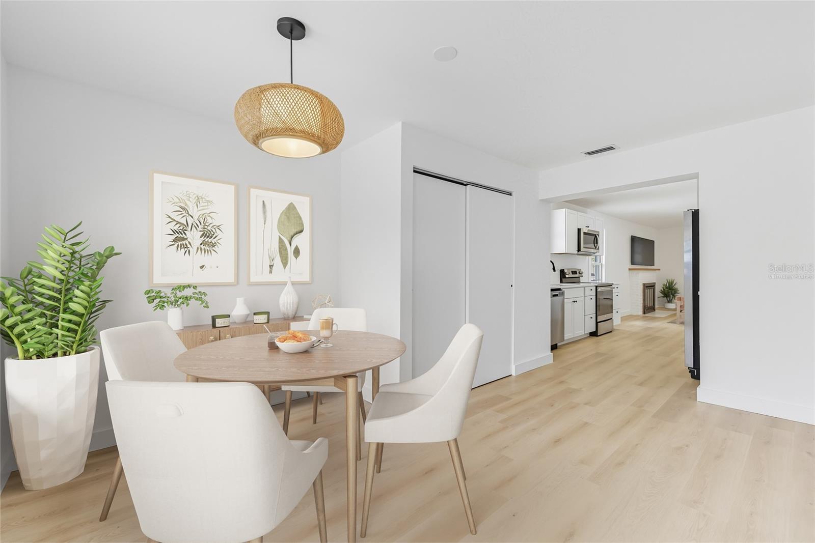 Image 17 of 39 For 4550 21st Street N