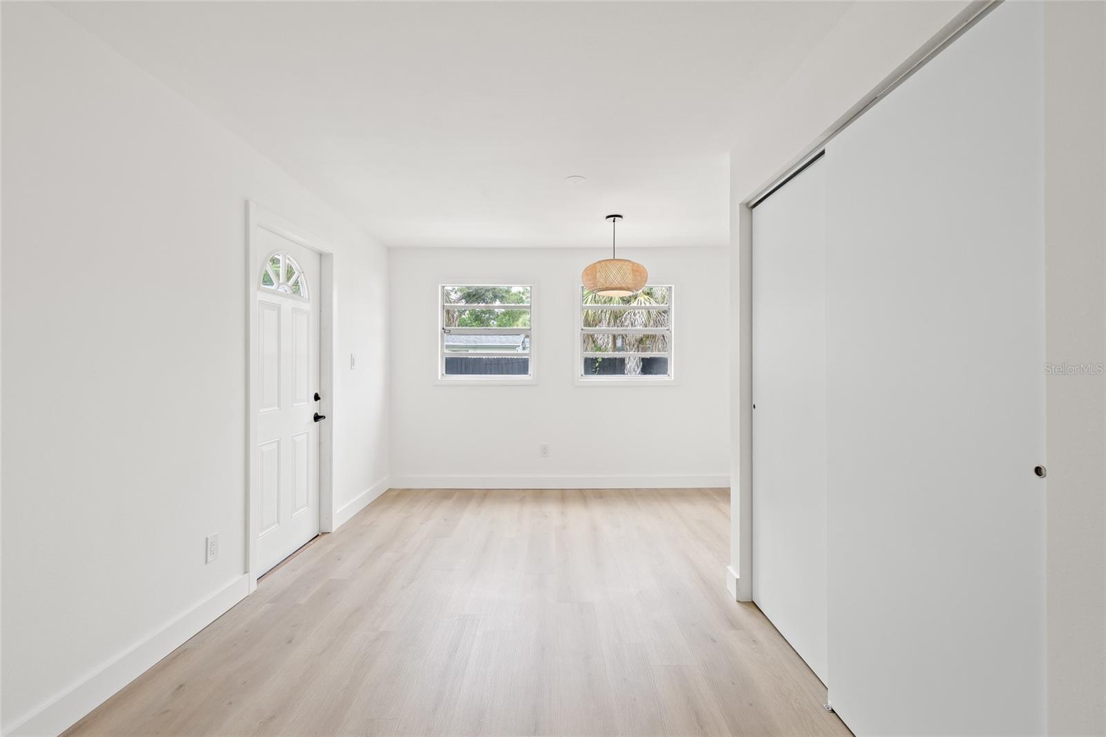 Image 18 of 39 For 4550 21st Street N