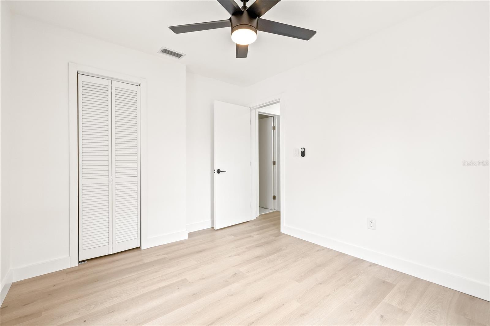 Image 29 of 39 For 4550 21st Street N
