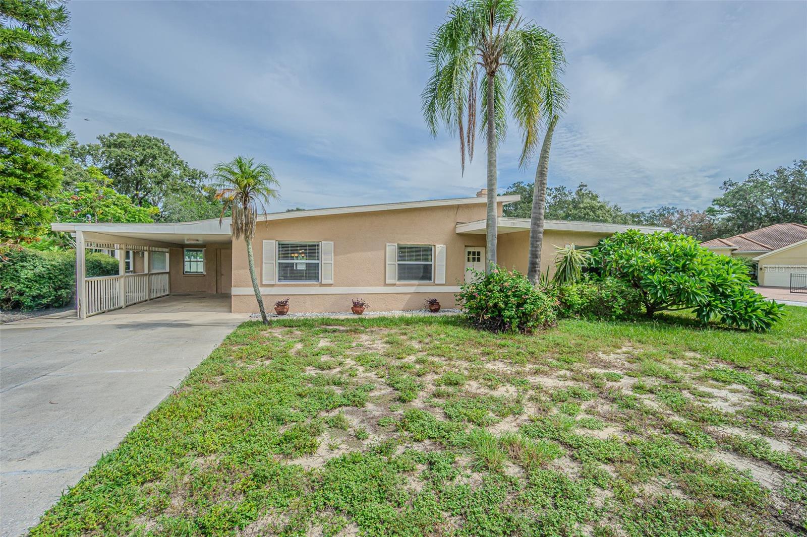 Details for 912 Riverside Drive, TARPON SPRINGS, FL 34689