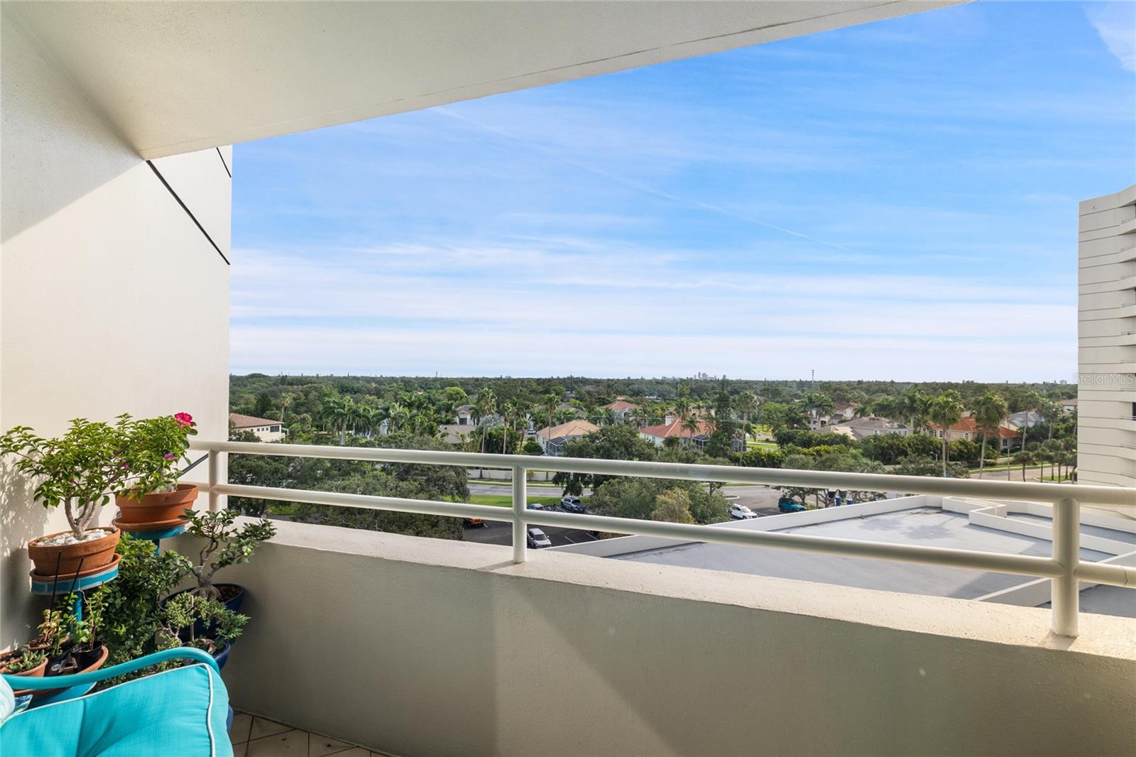 Image 16 of 58 For 5950 Pelican Bay Plaza S 705