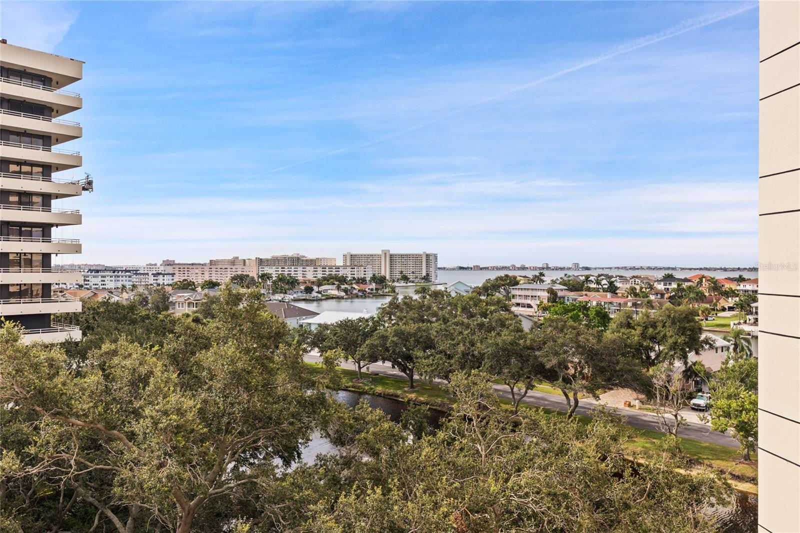 Image 19 of 58 For 5950 Pelican Bay Plaza S 705