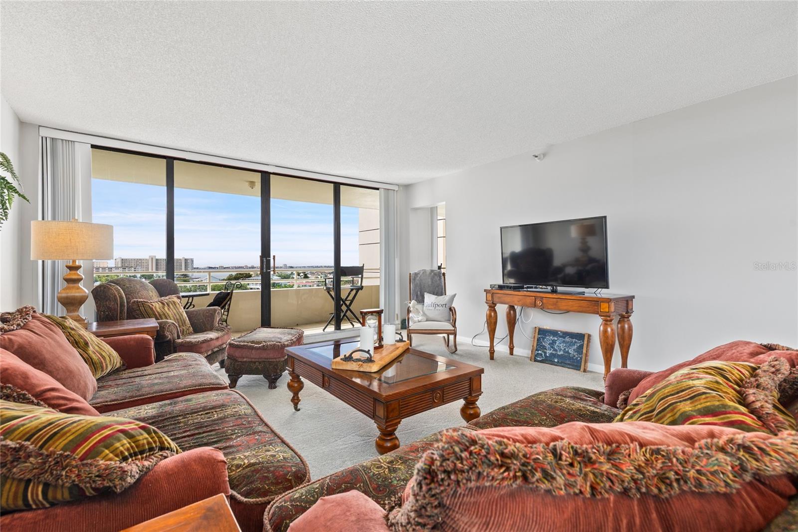 Image 30 of 58 For 5950 Pelican Bay Plaza S 705