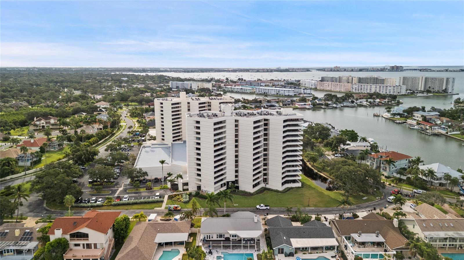 Image 5 of 58 For 5950 Pelican Bay Plaza S 705