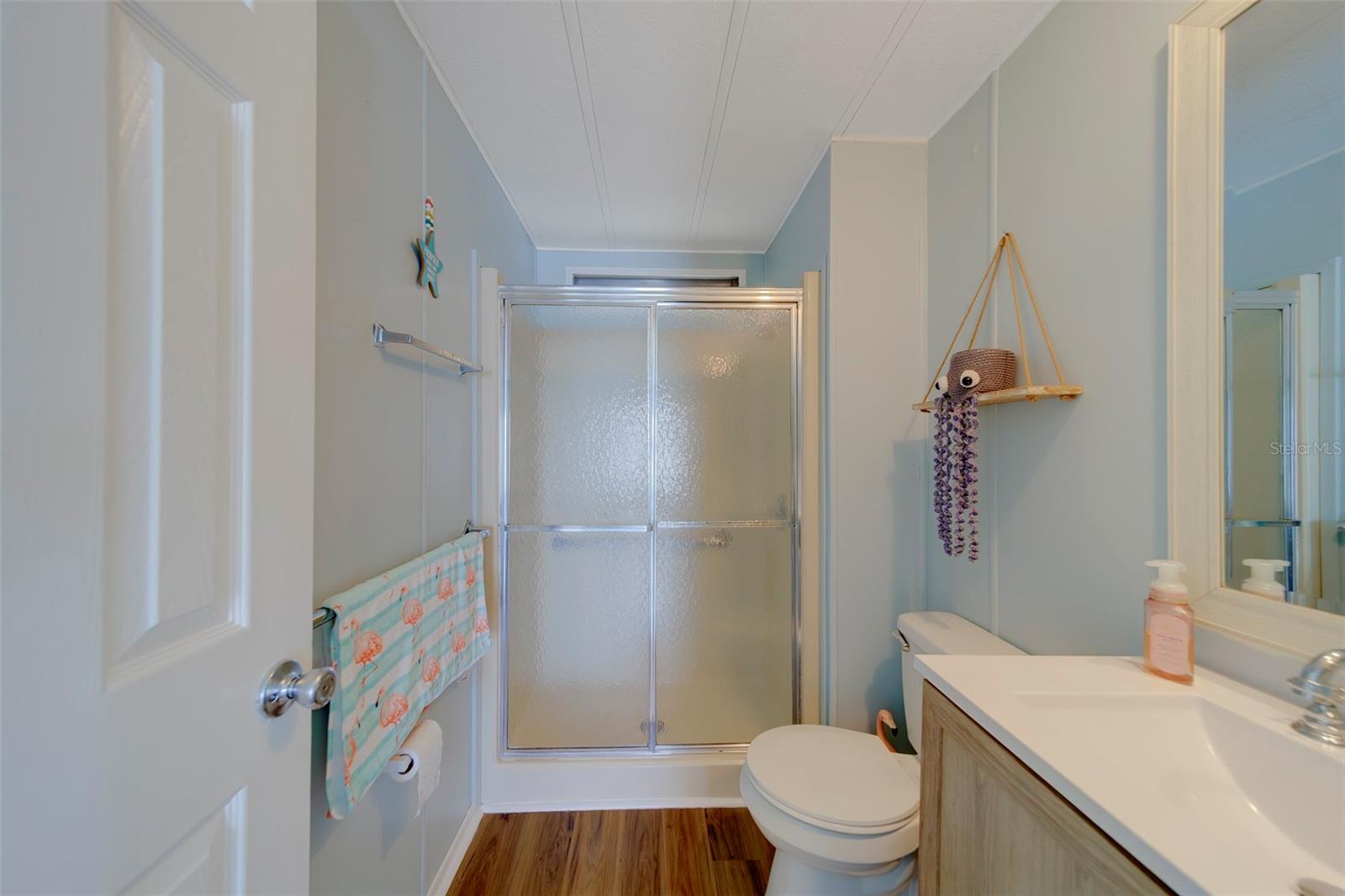 Image 19 of 73 For 12501 Ulmerton Road 77