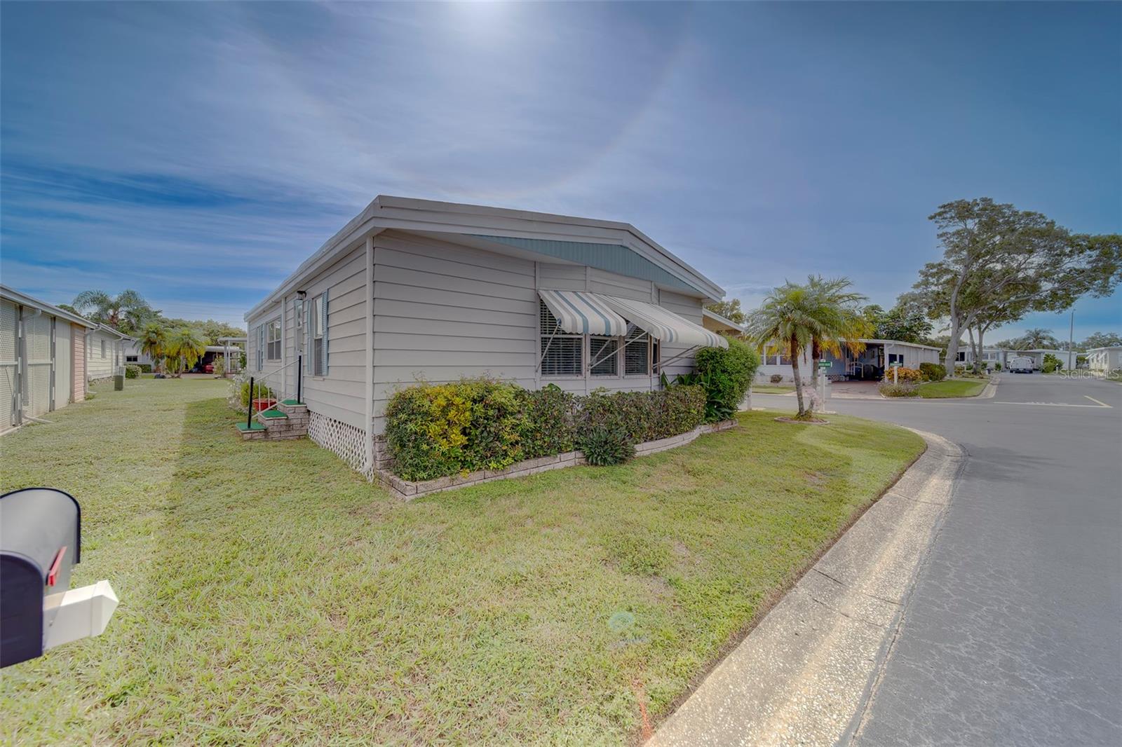 Image 42 of 73 For 12501 Ulmerton Road 77