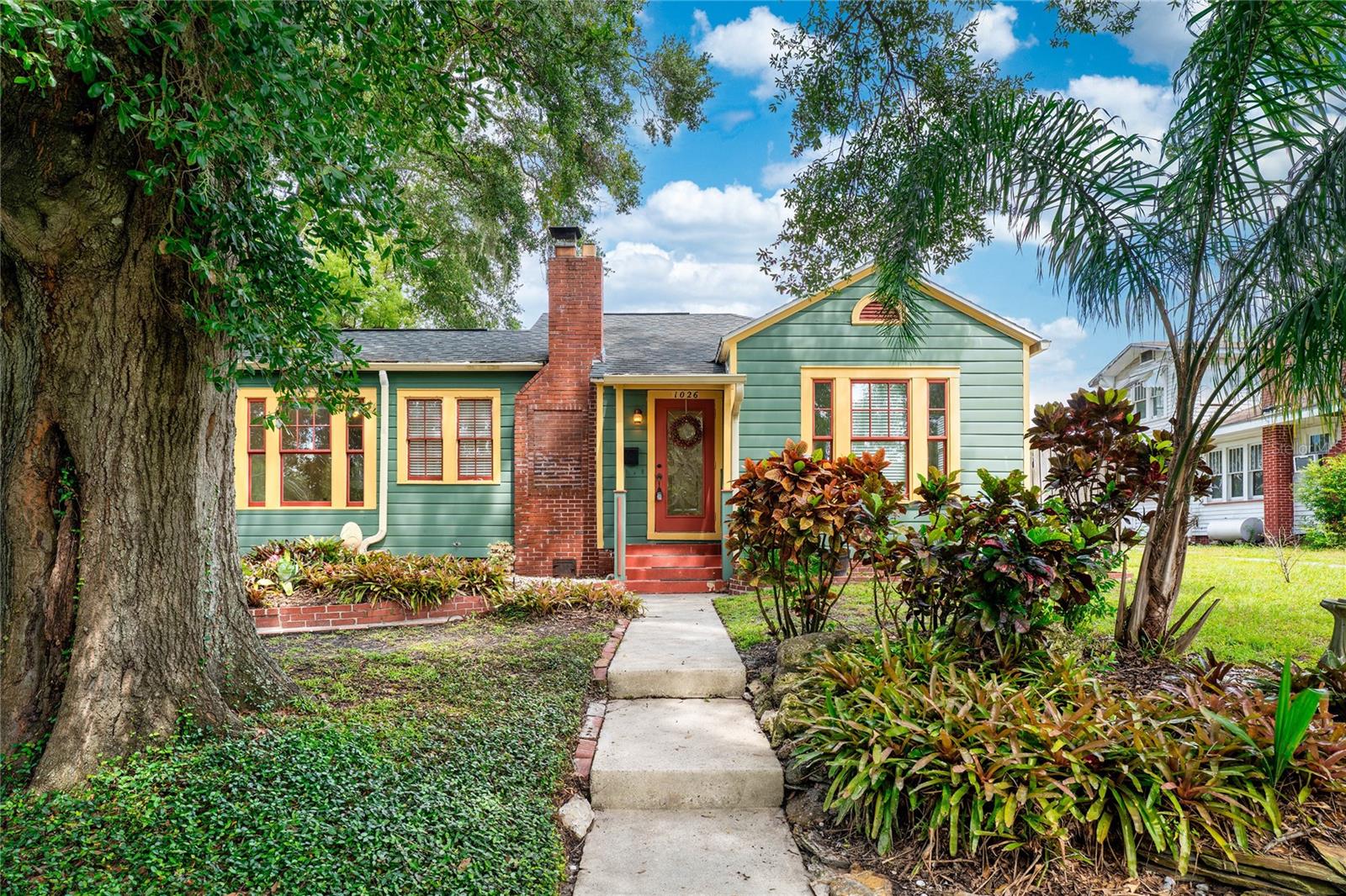 Image 3 of 62 For 1026 Henry Avenue