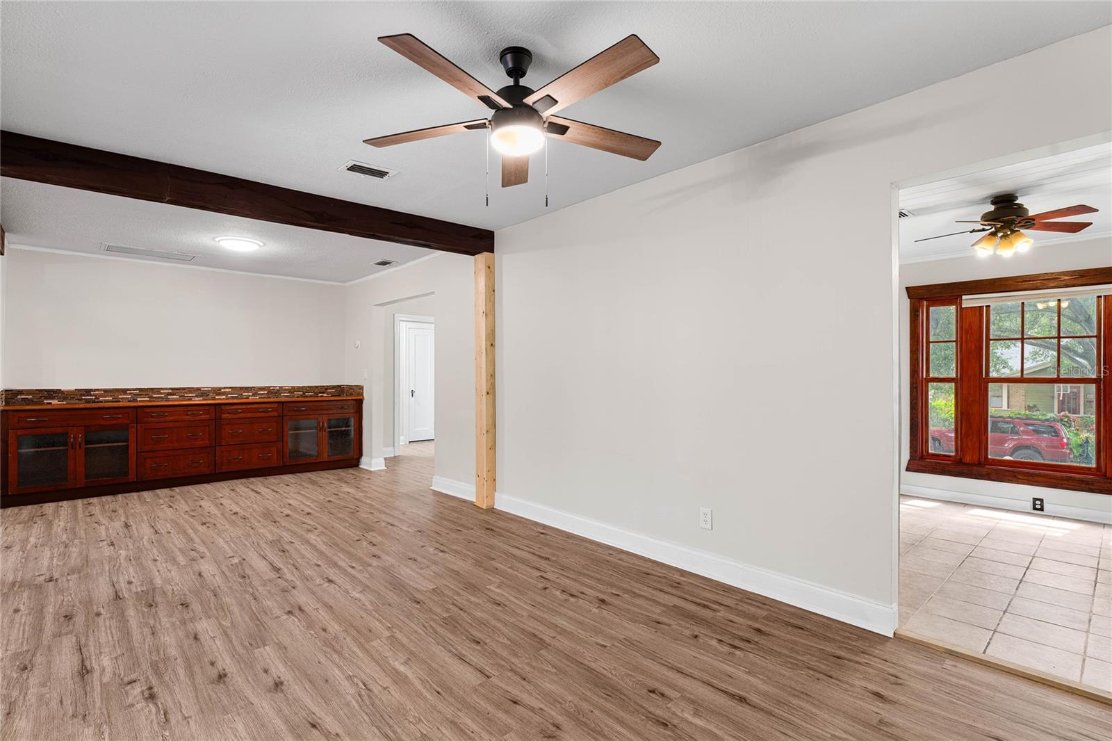 Image 30 of 62 For 1026 Henry Avenue