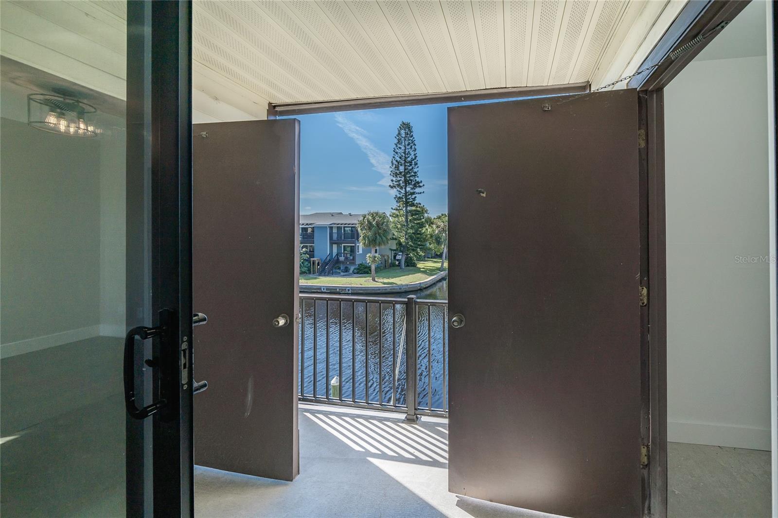Image 38 of 44 For 372 Moorings Cove Drive 372