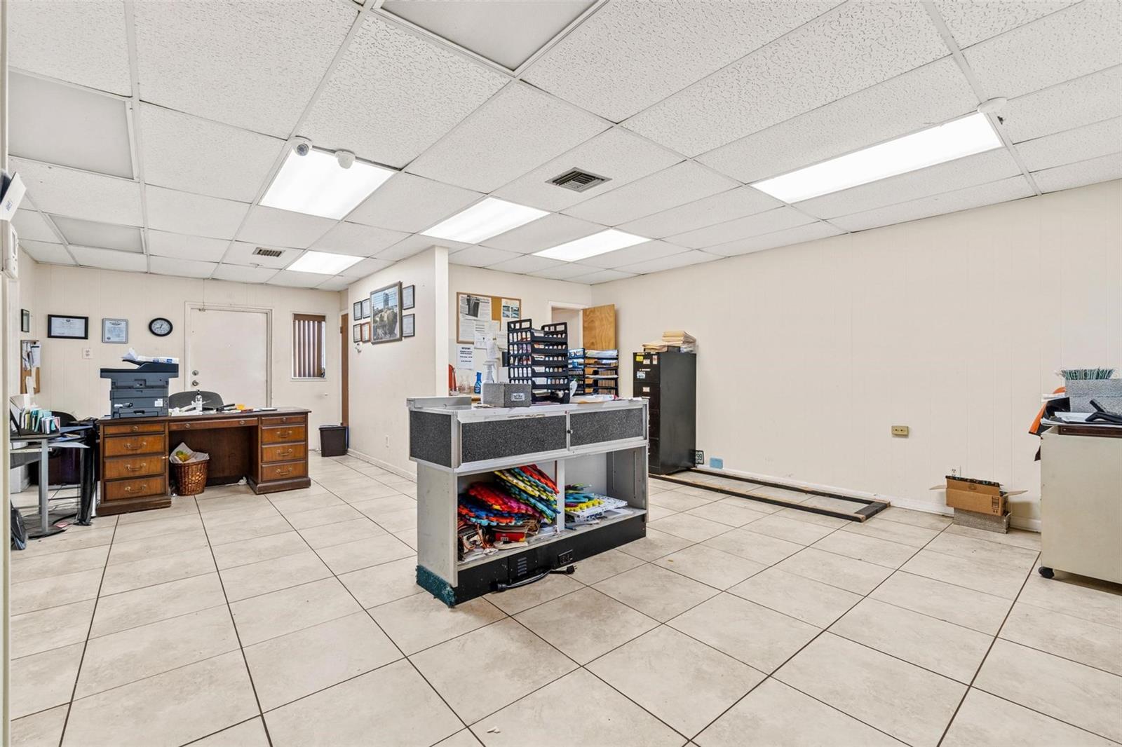 Image 16 of 23 For 6401 35th Street N