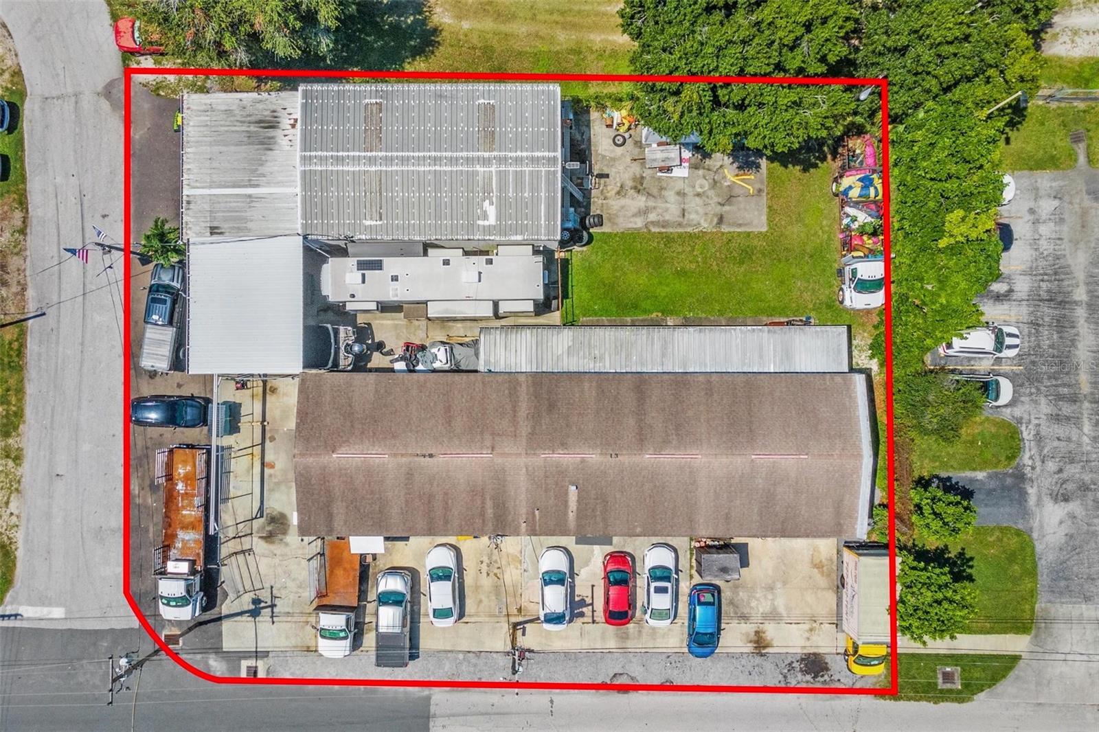 Image 9 of 23 For 6401 35th Street N