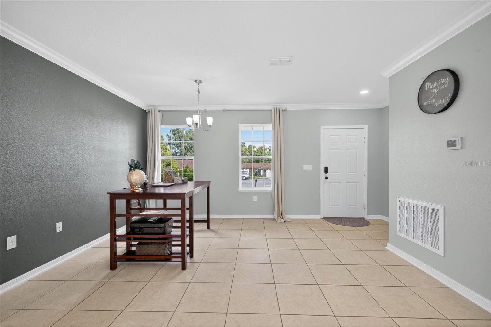 Image 13 of 40 For 1411 Mariner Boulevard