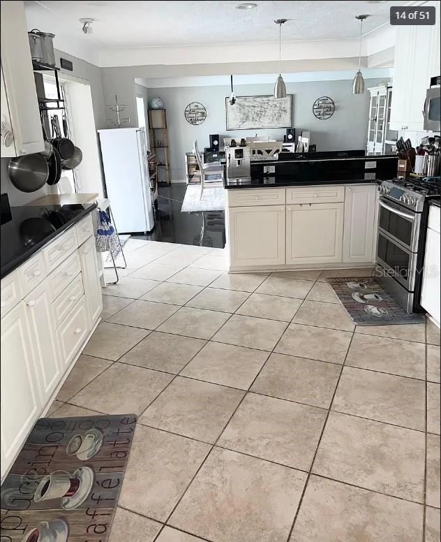 Image 15 of 51 For 2001 Hawaii Avenue Ne