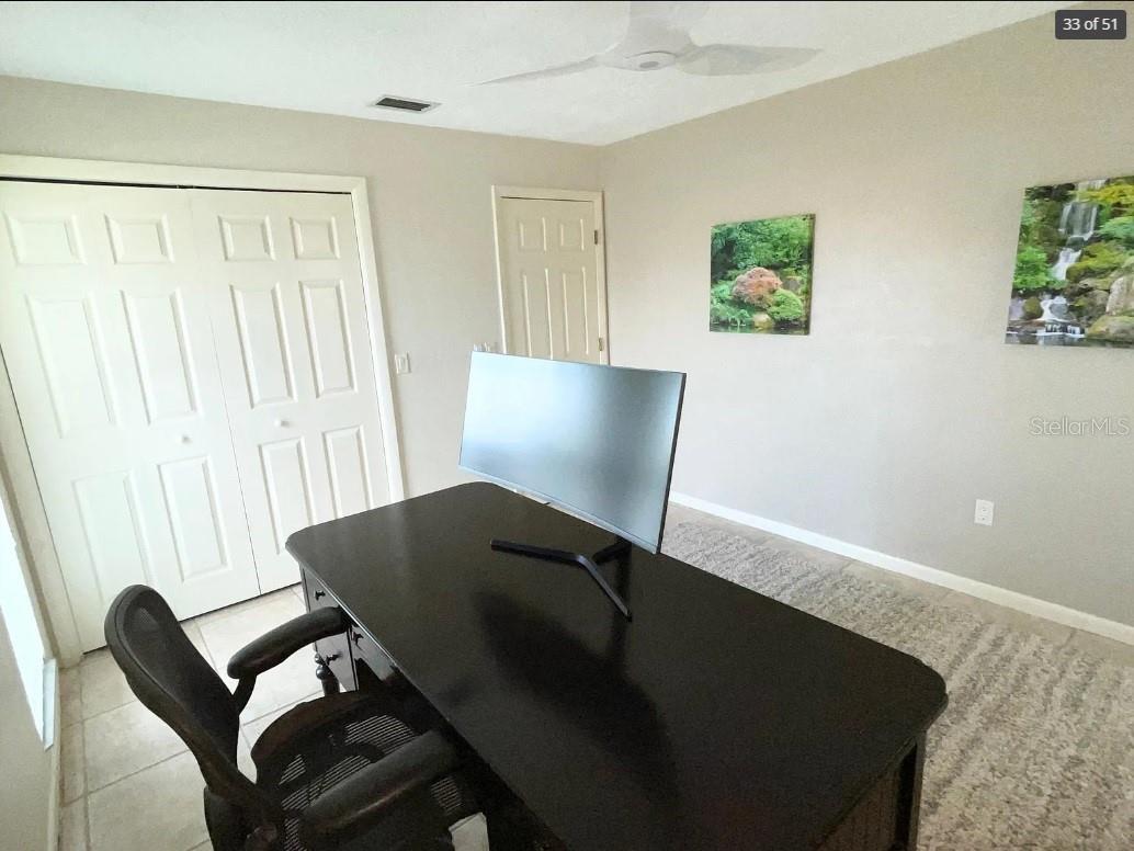 Image 34 of 51 For 2001 Hawaii Avenue Ne