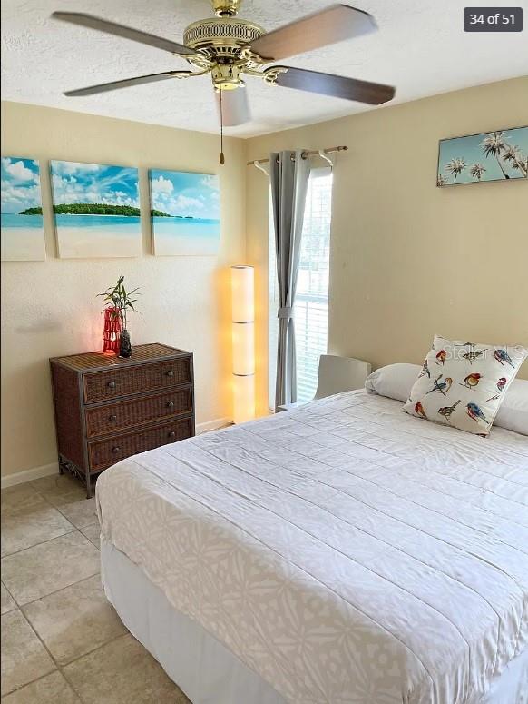 Image 35 of 51 For 2001 Hawaii Avenue Ne