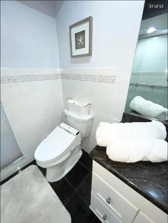 Image 38 of 51 For 2001 Hawaii Avenue Ne