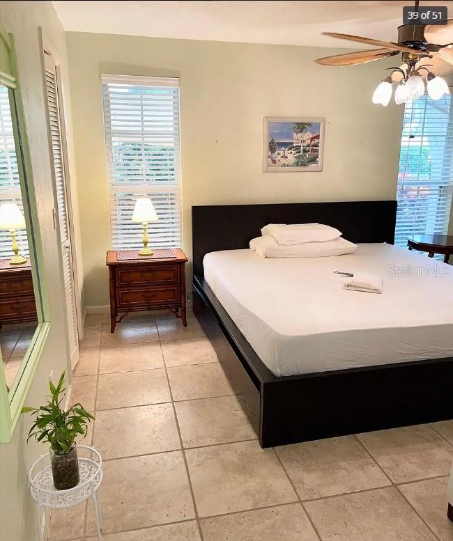 Image 40 of 51 For 2001 Hawaii Avenue Ne