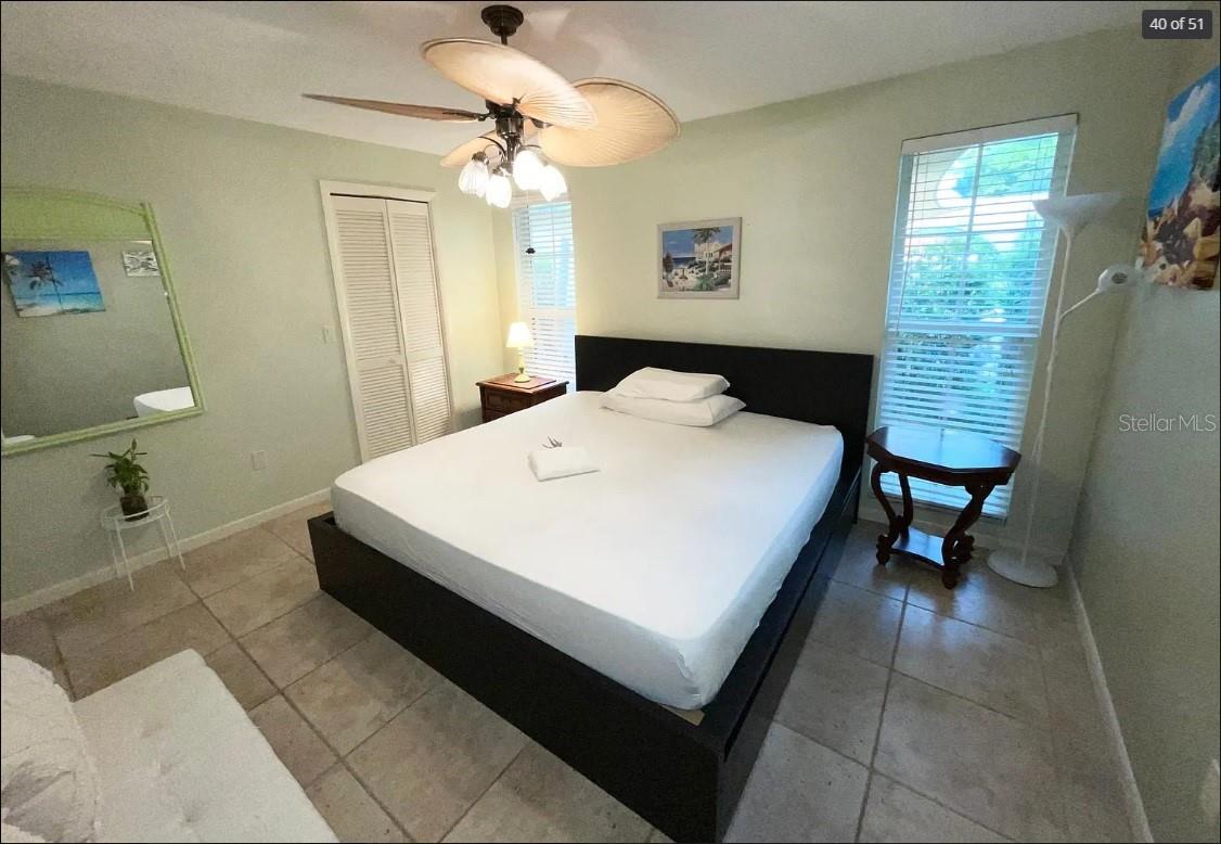 Image 41 of 51 For 2001 Hawaii Avenue Ne