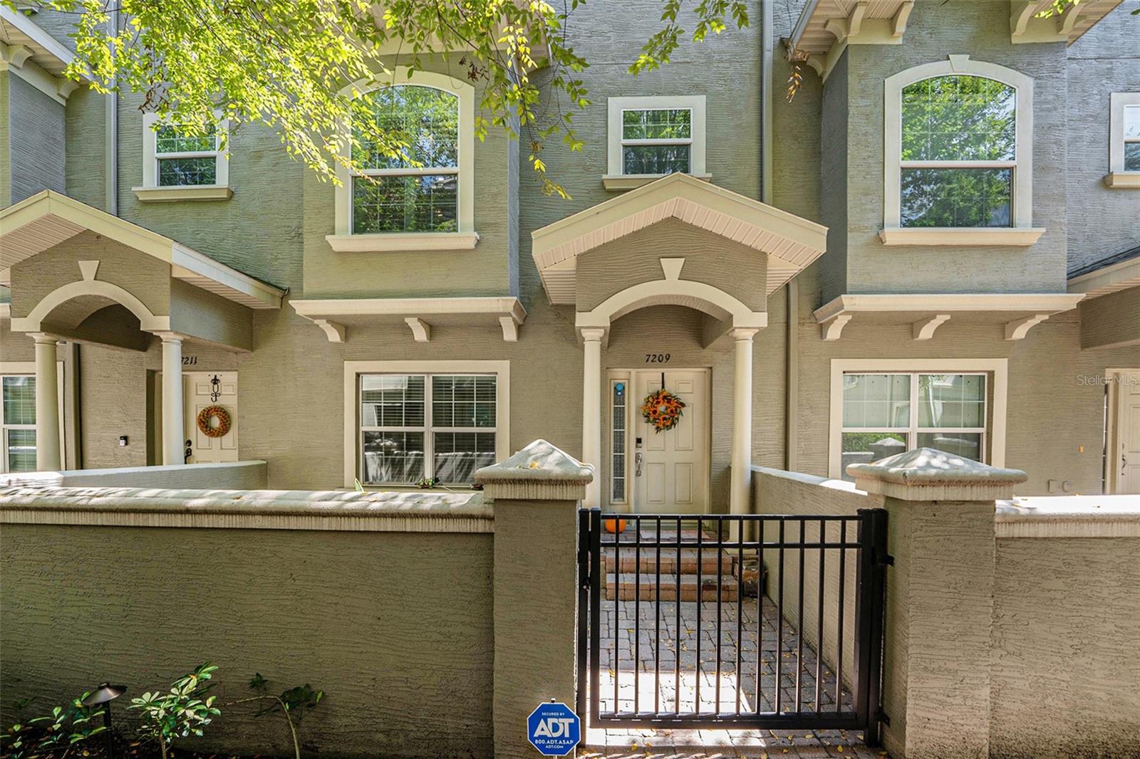 Details for 7209 101st Lane, SEMINOLE, FL 33772