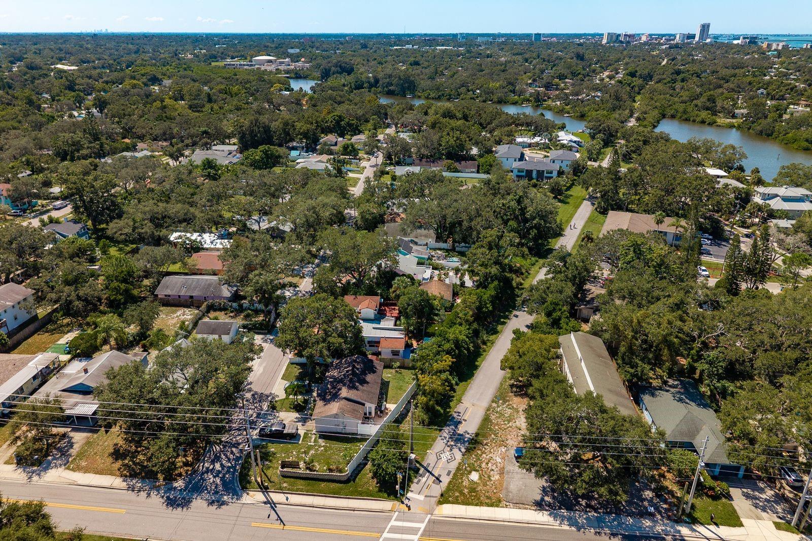 Image 73 of 80 For 1880 Washington Avenue