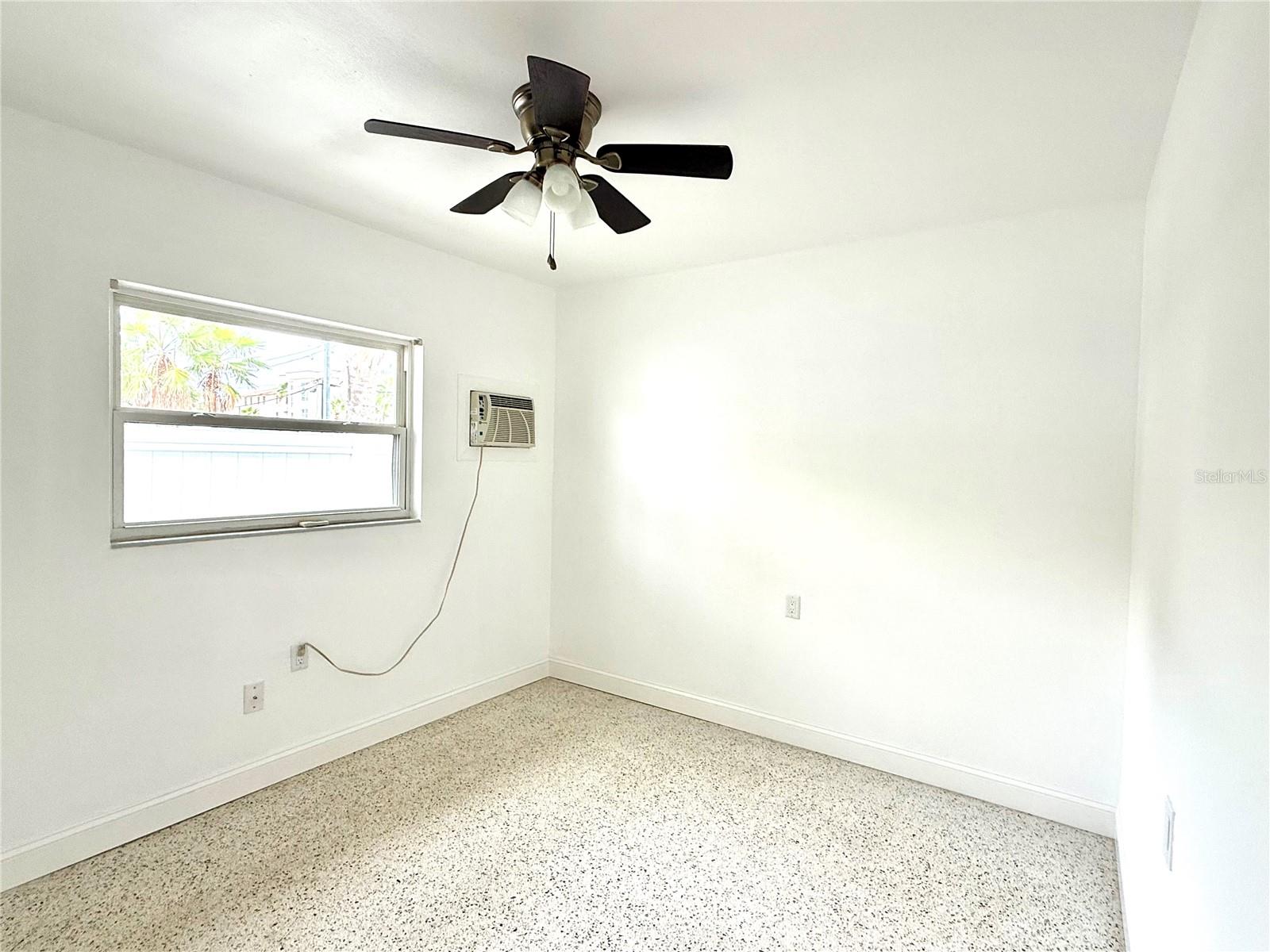 Image 12 of 28 For 451 Poinsettia Avenue