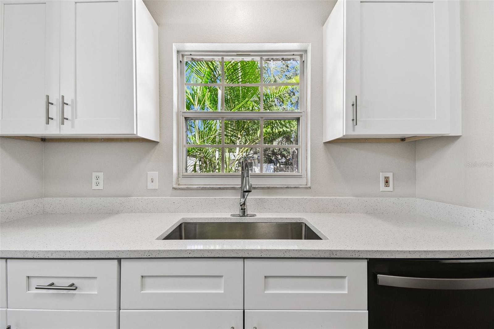 Image 5 of 19 For 118 29th Street Nw