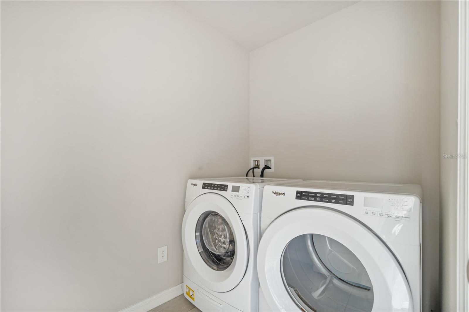 Image 11 of 26 For 38614 Finn Clover Lane