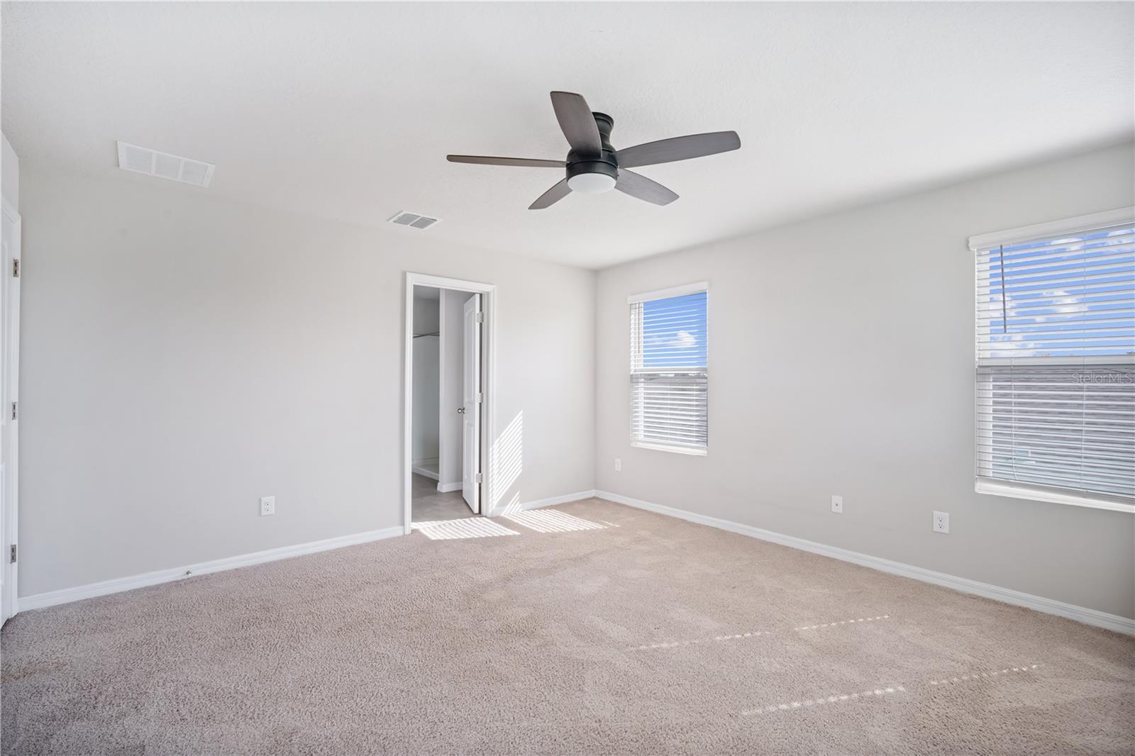 Image 13 of 26 For 38614 Finn Clover Lane