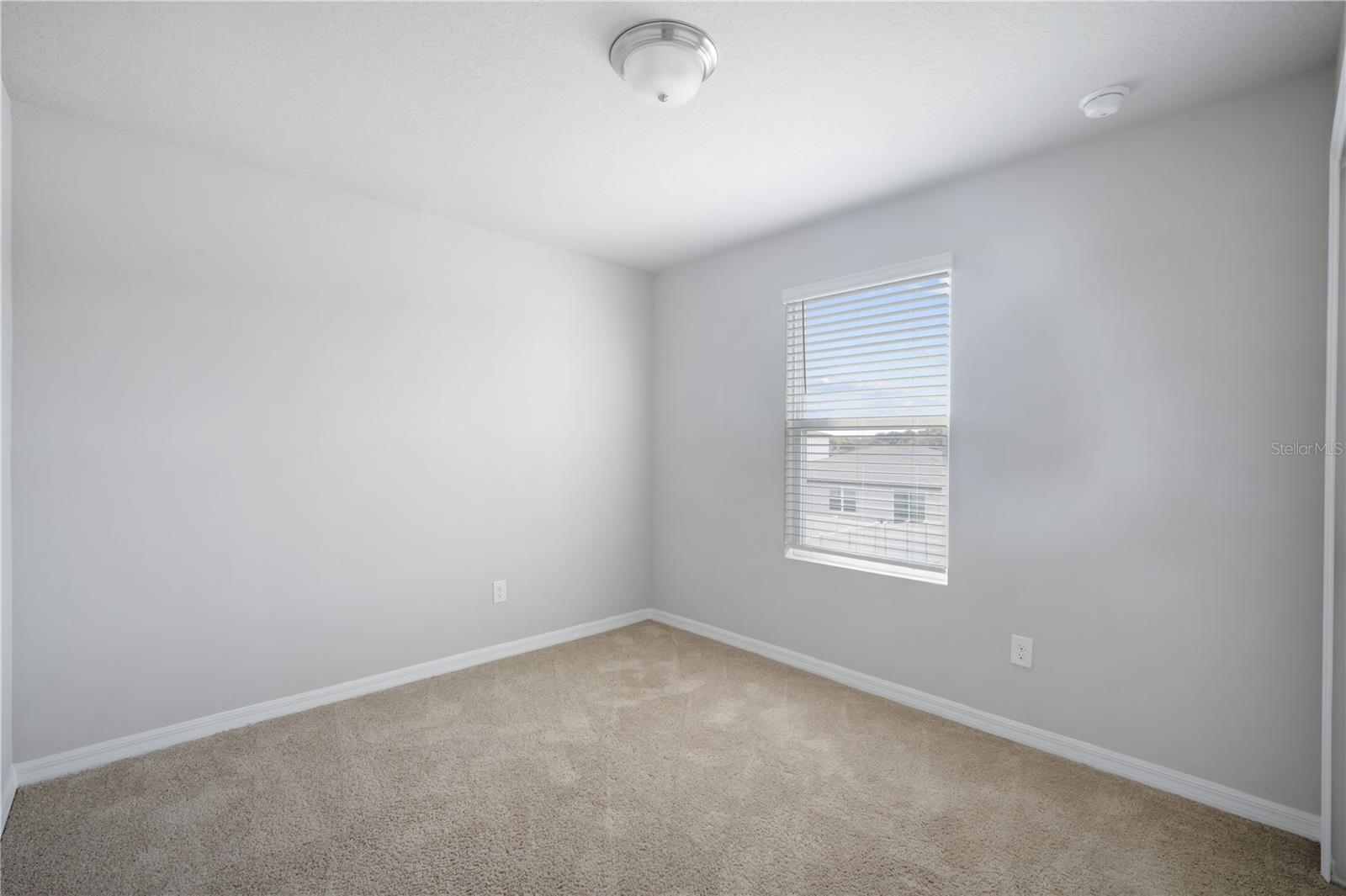 Image 16 of 26 For 38614 Finn Clover Lane