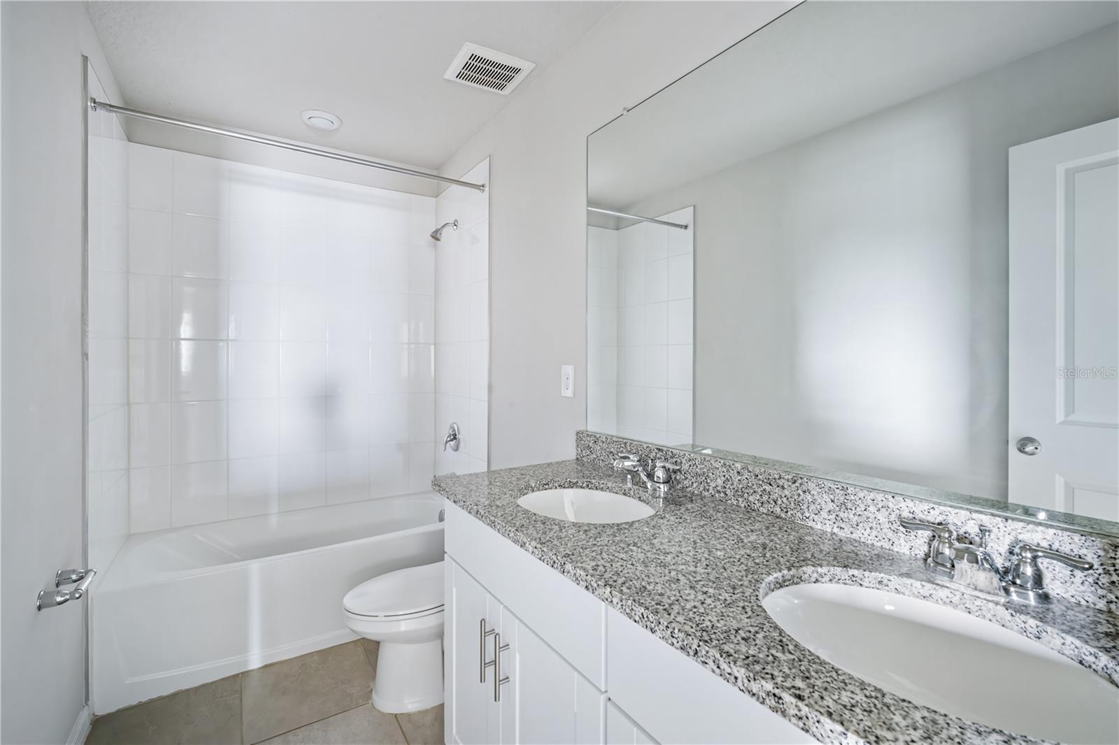 Image 18 of 26 For 38614 Finn Clover Lane