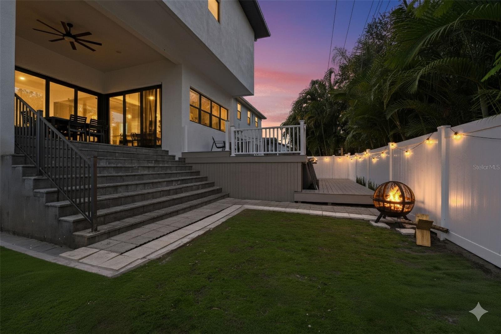 Image 40 of 54 For 619 Danube Avenue