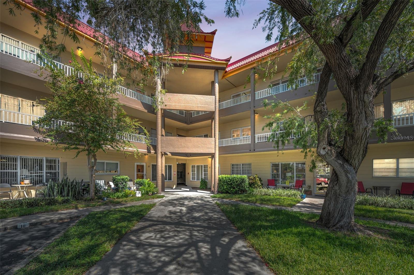 Details for 2402 Ecuadorian Way 10, CLEARWATER, FL 33763