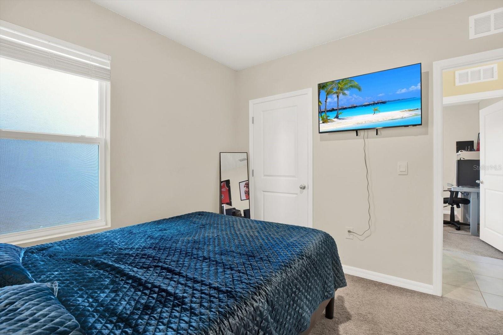 Image 21 of 48 For 16034 Tuscany Hillside Road