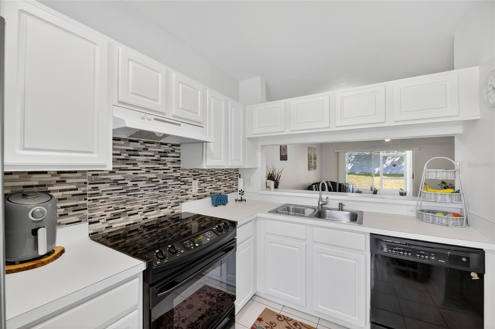 Image 13 of 56 For 2234 Lake Woodberry Circle