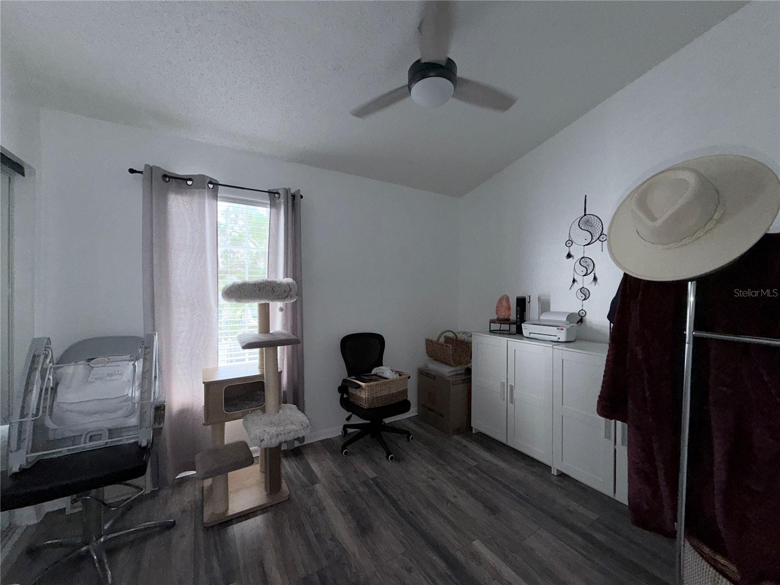 Image 10 of 25 For 6720 121st Avenue 11
