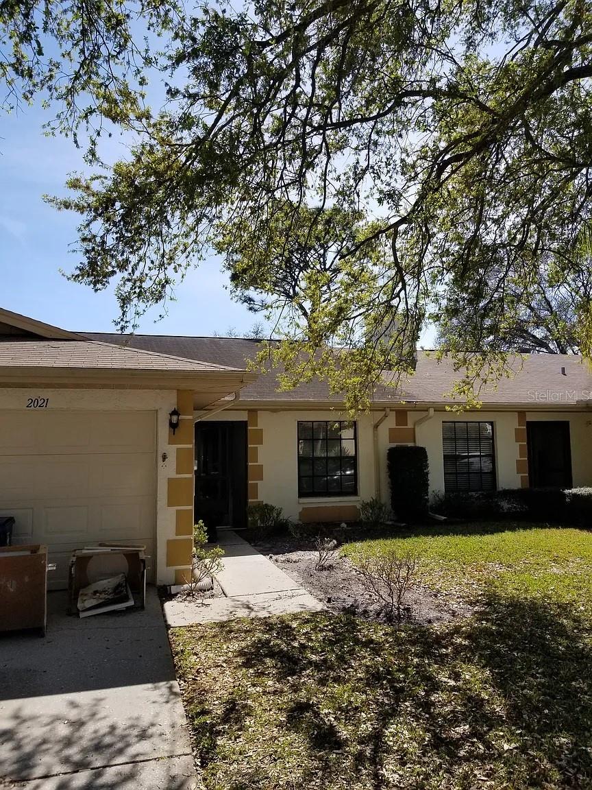 Details for 2021 Saginaw Court, OLDSMAR, FL 34677