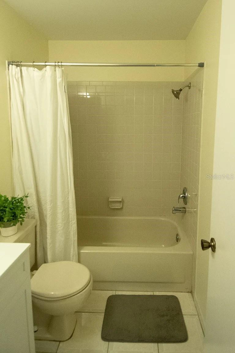 Image 12 of 17 For 2021 Saginaw Court