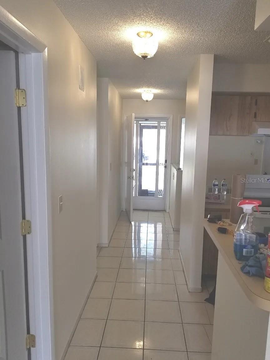 Image 3 of 17 For 2021 Saginaw Court