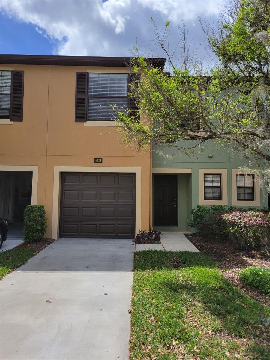 Details for 2624 Edgewater Falls Drive, BRANDON, FL 33511