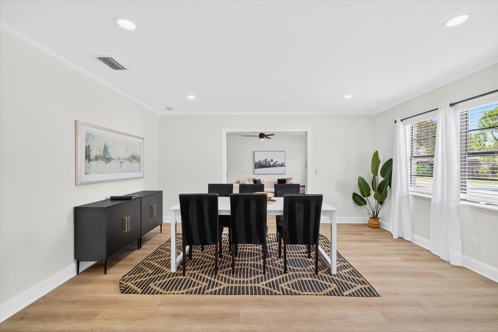 Image 14 of 57 For 4410 Bay Court Avenue