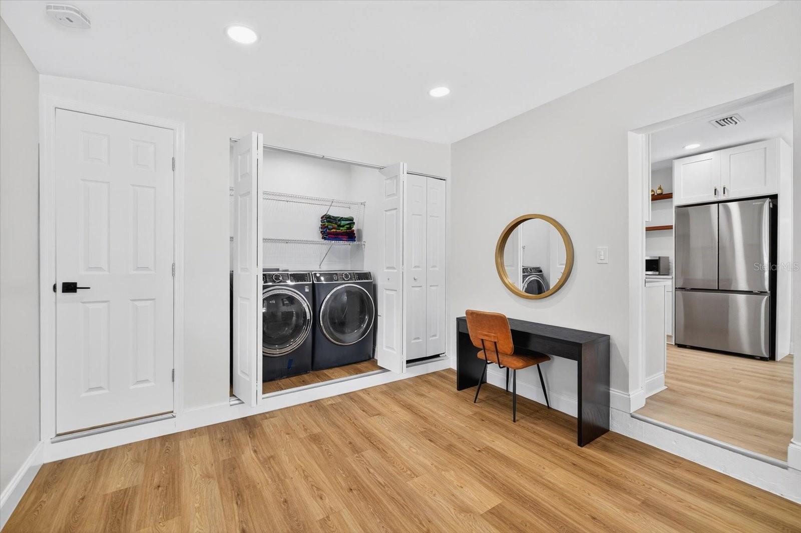 Image 23 of 57 For 4410 Bay Court Avenue