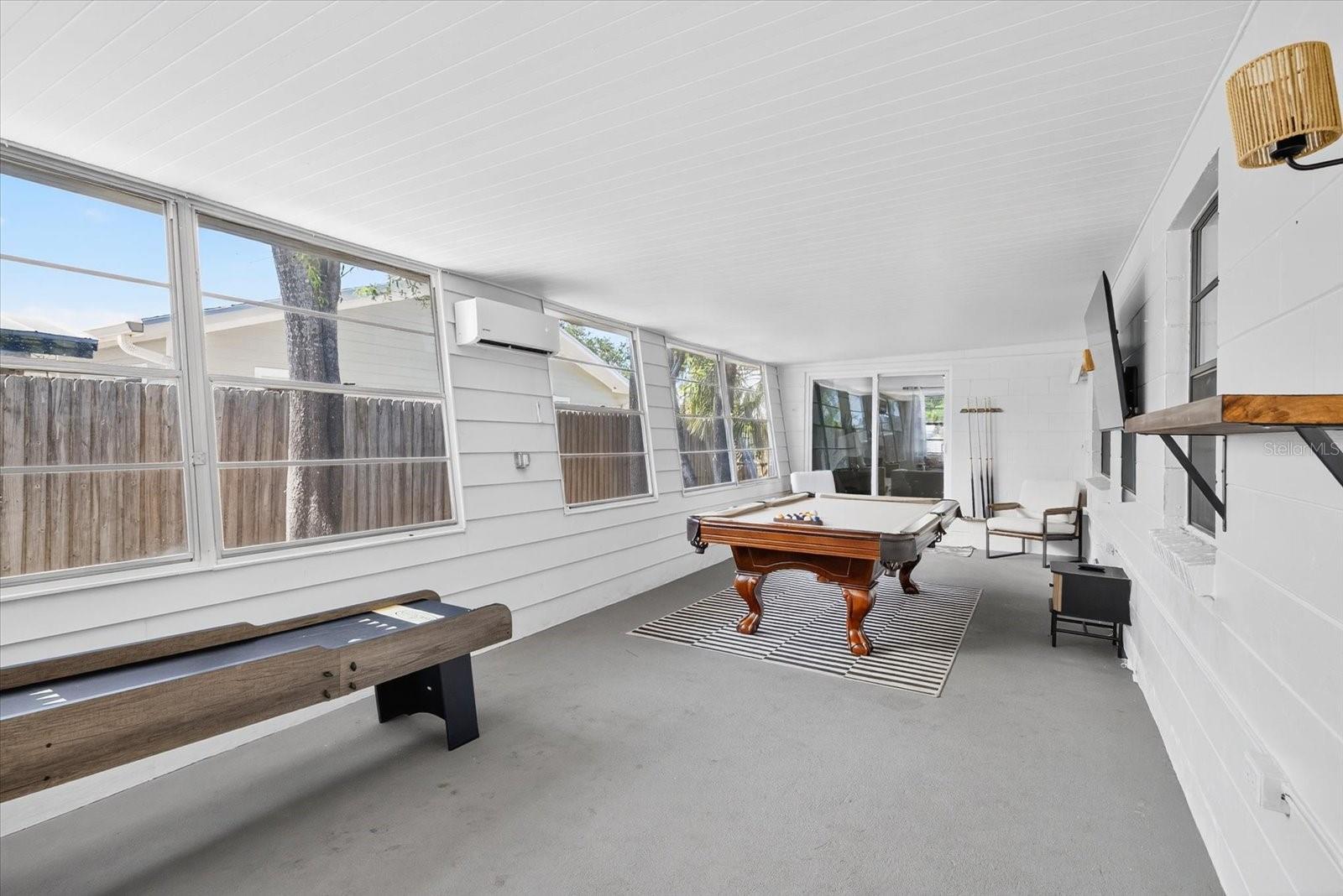 Image 32 of 57 For 4410 Bay Court Avenue