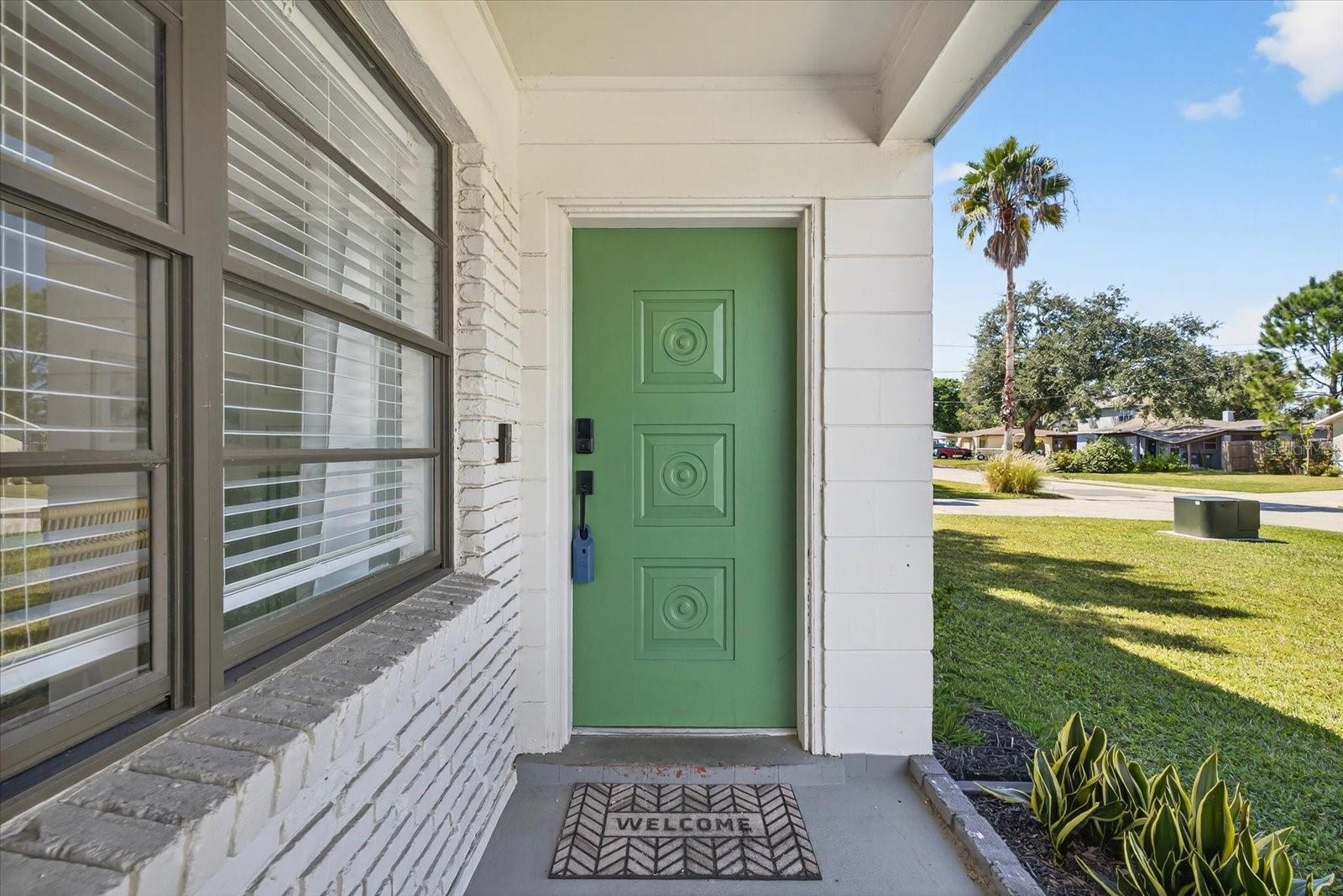 Image 5 of 57 For 4410 Bay Court Avenue