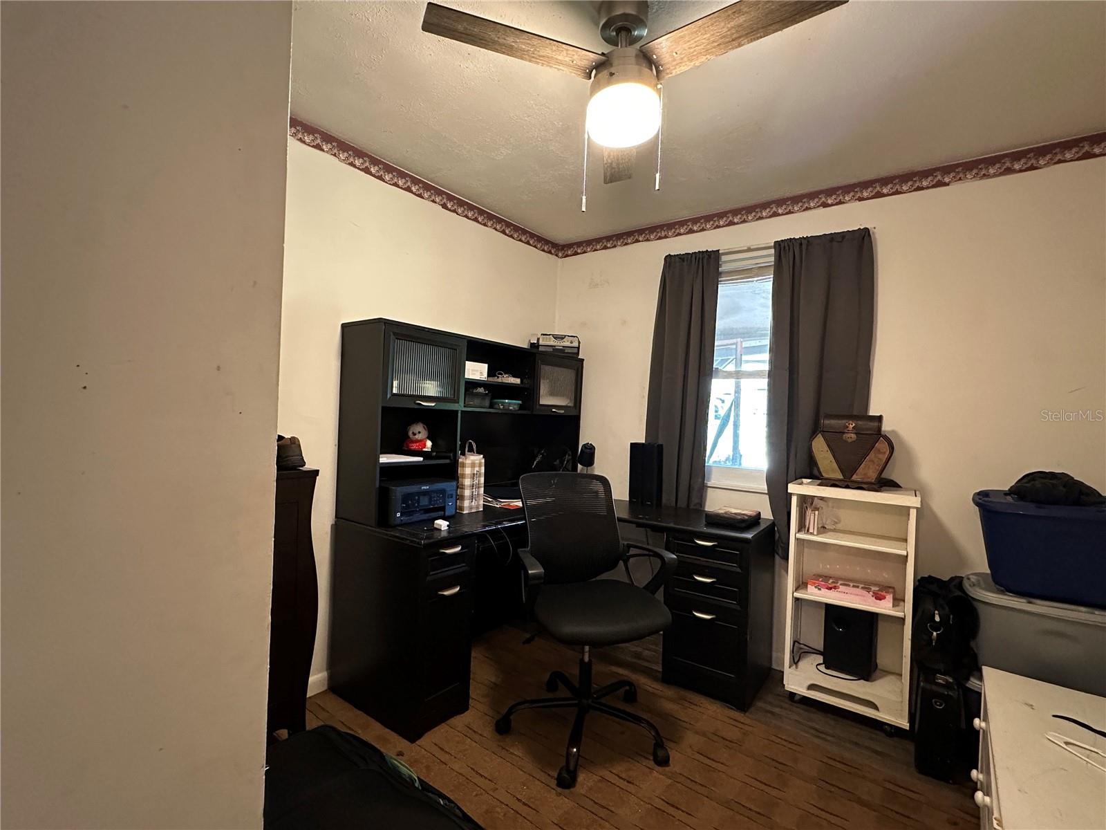 Listing photo id 17 for 8412 15th Street