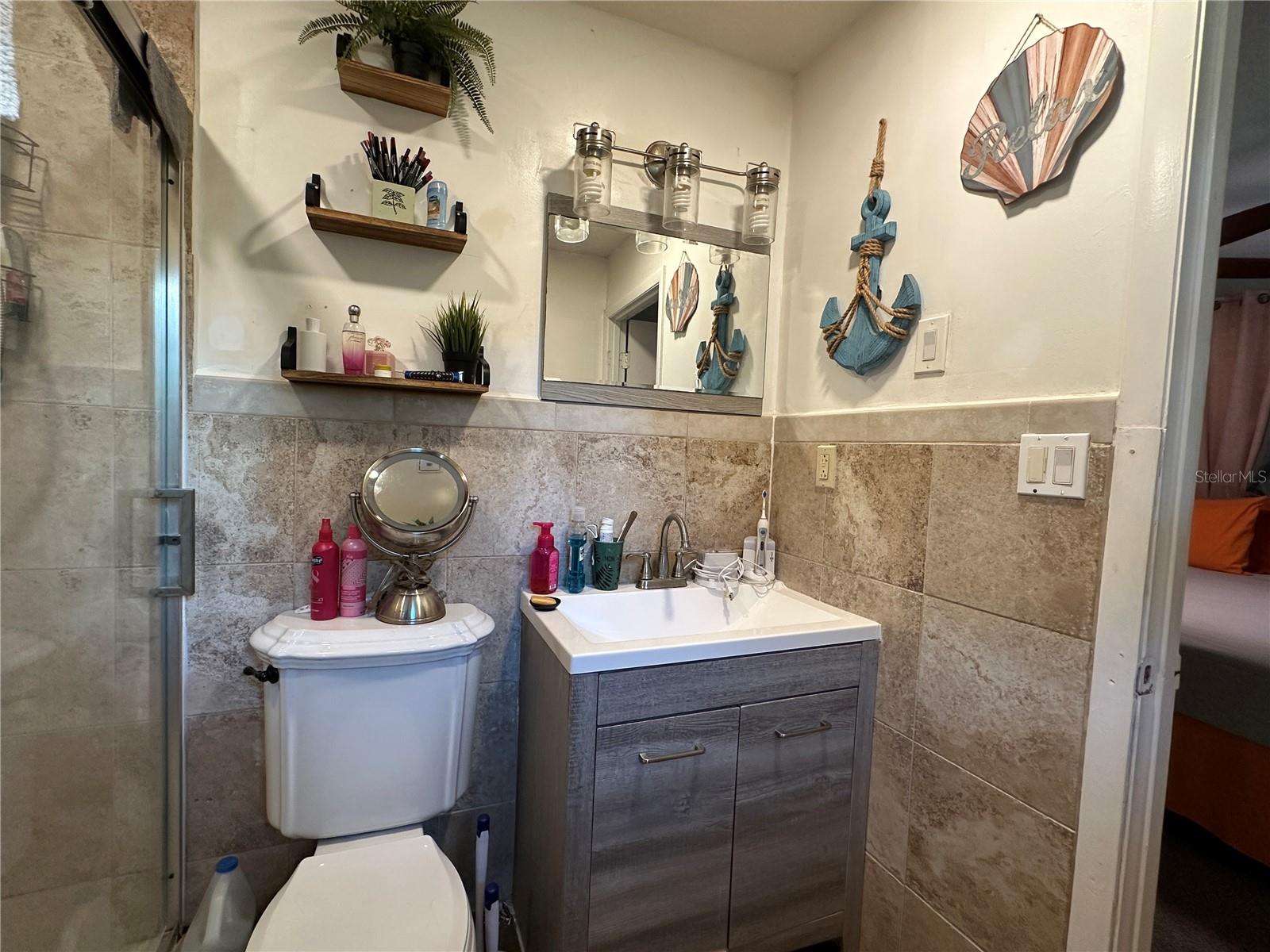 Listing photo id 25 for 8412 15th Street