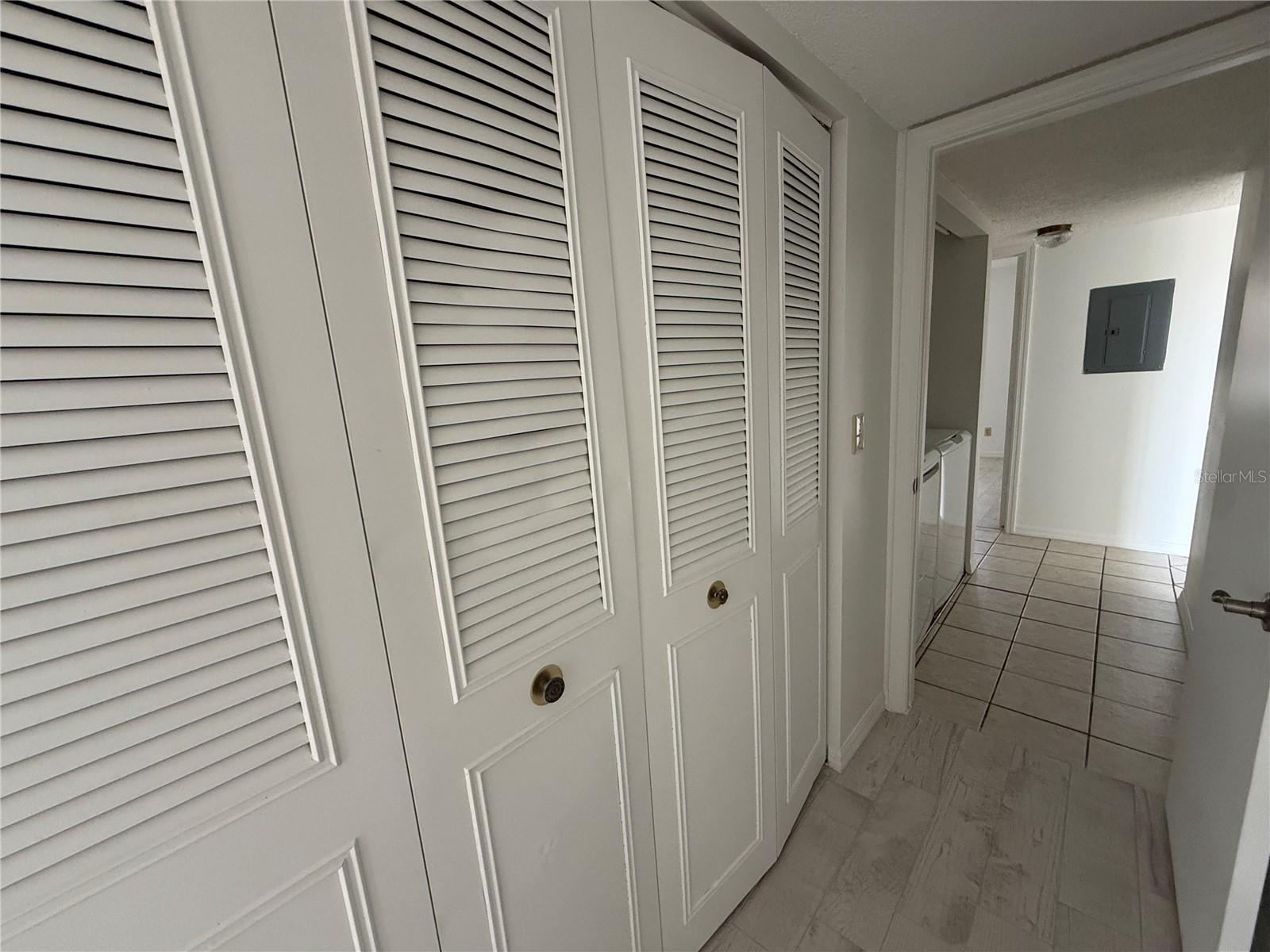 Image 15 of 33 For 145 116th Avenue 303