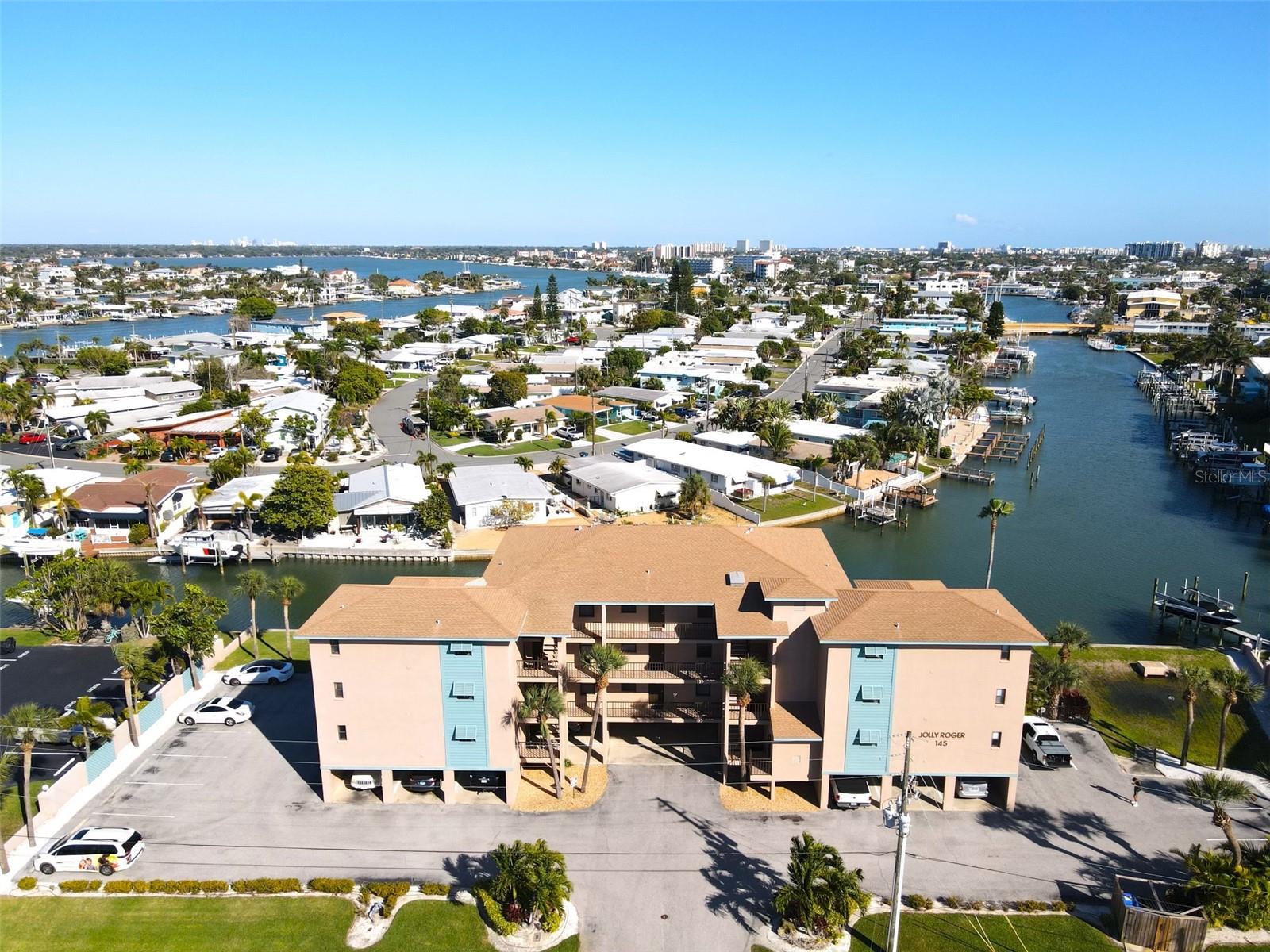 Image 3 of 33 For 145 116th Avenue 303