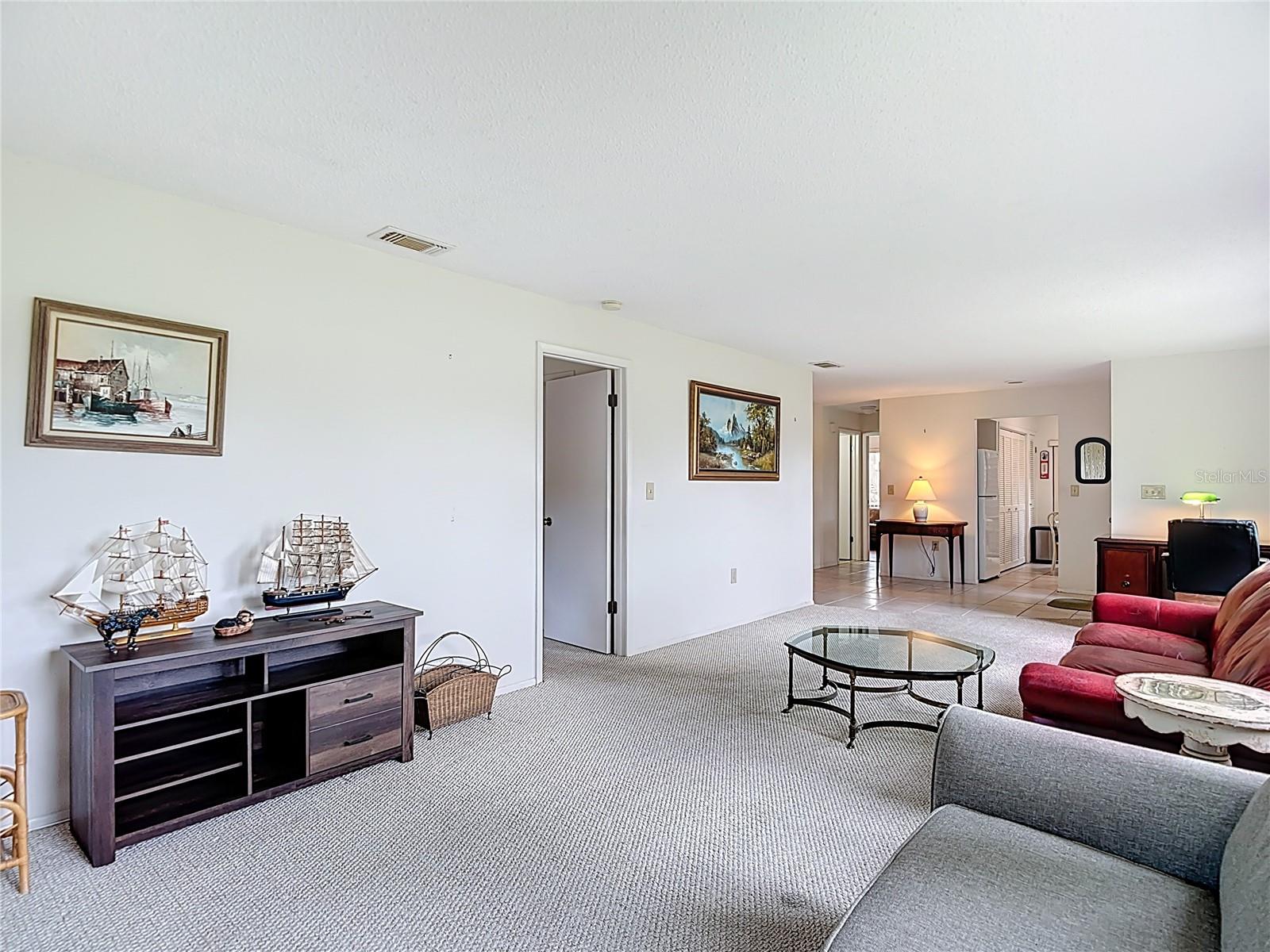 Image 11 of 72 For 8403 Bunker Lane A